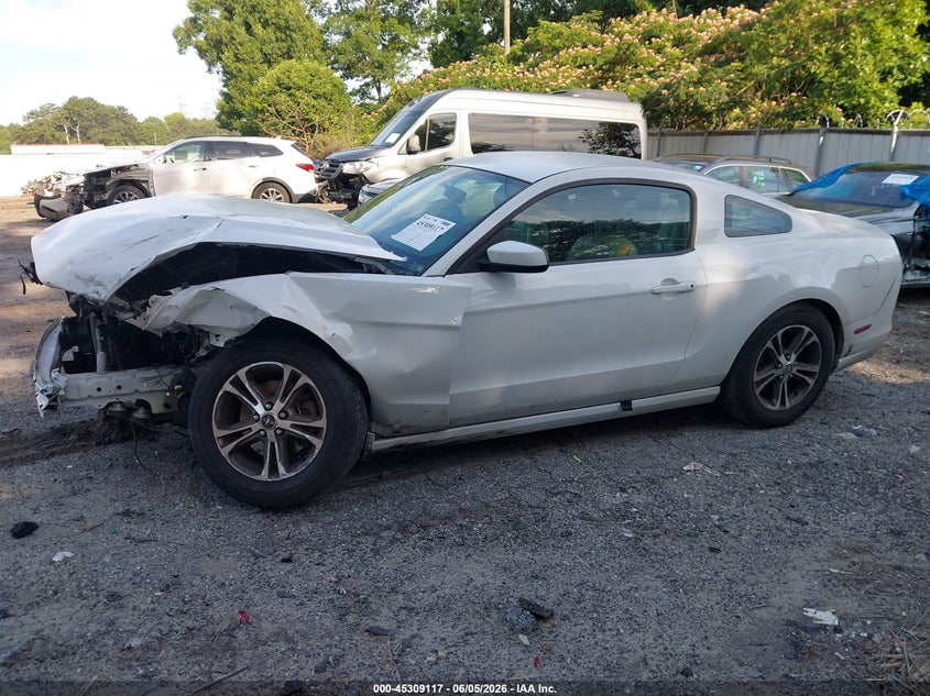 FORD MUSTANG 2014 VIN 1ZVBP8AM2E5292116