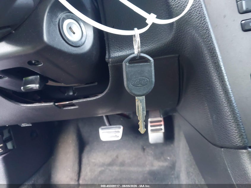 FORD MUSTANG 2014 VIN 1ZVBP8AM2E5292116