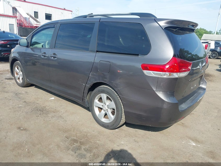 2011 TOYOTA SIENNA VAN 3.5L V-6 DOHC, VVT, 265HP