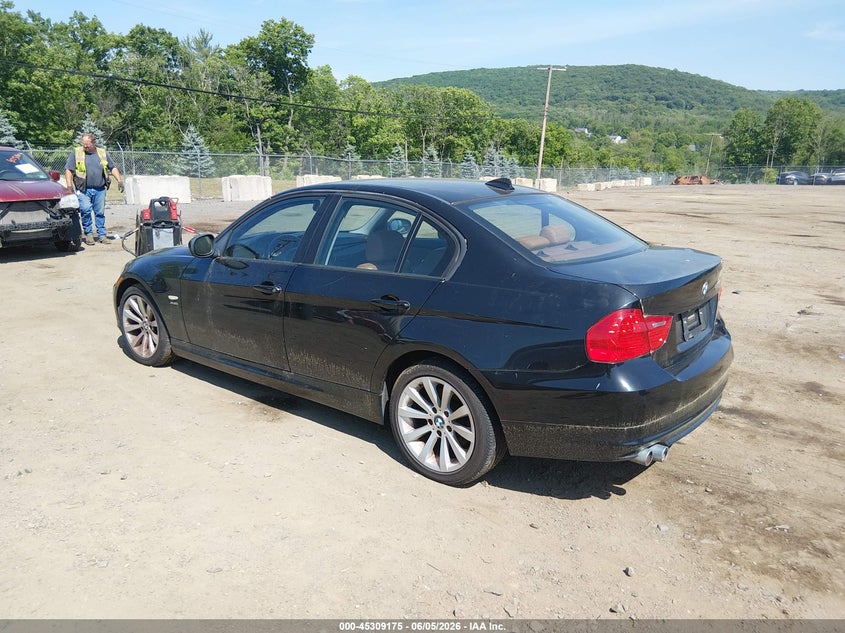 Vin: wbapk5g51bnn81812, lot: 45807060, bmw 328i xdrive 20113