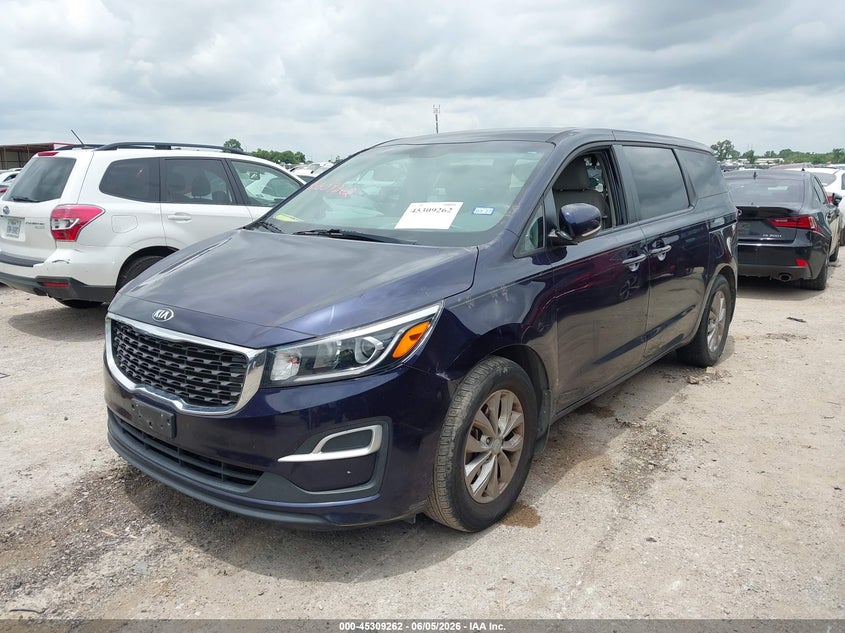 2020 KIA SEDONA auction photo 2