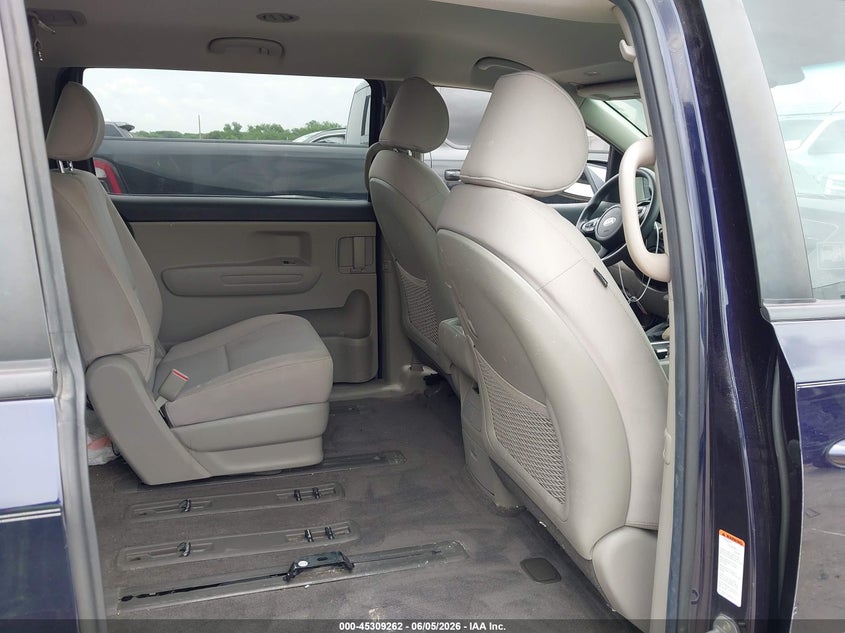 2020 KIA SEDONA auction photo 8
