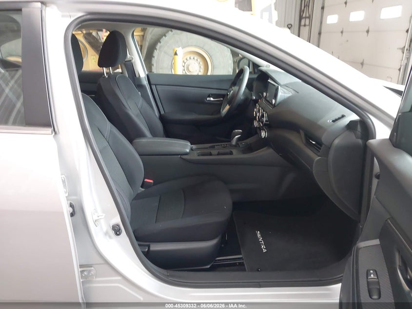 AtlanticExpress - Nissan Sentra