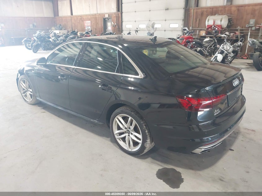 2020 AUDI A4 auction photo 3