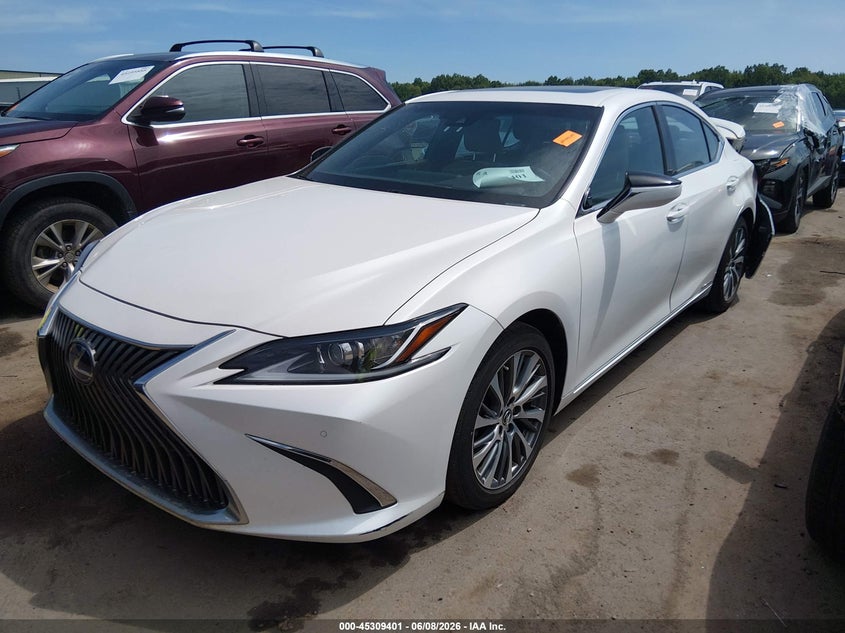Vin: 58ad21b11lu005846, lot: 45807286, lexus es 300h 20202