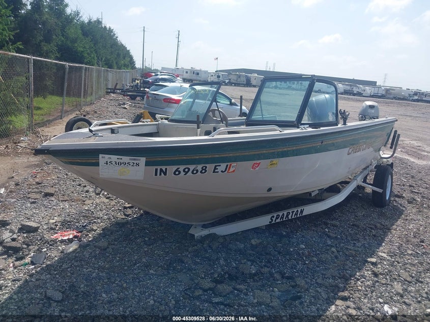 1999 CRESTLINER OTHER auction photo 2