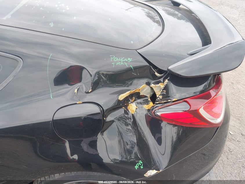 2013 Hyundai Genesis 3.8 Track VIN: KMHHU6KJXDU105882 Lot: 45309585