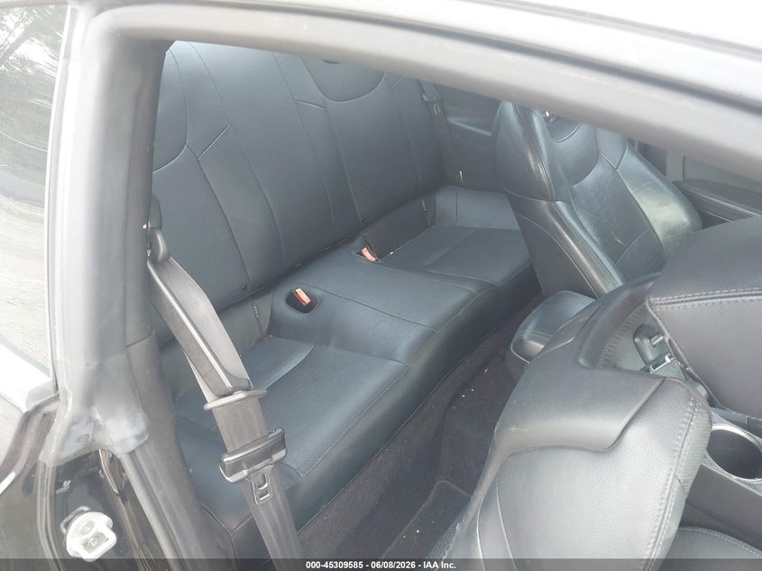 2013 Hyundai Genesis 3.8 Track VIN: KMHHU6KJXDU105882 Lot: 45309585
