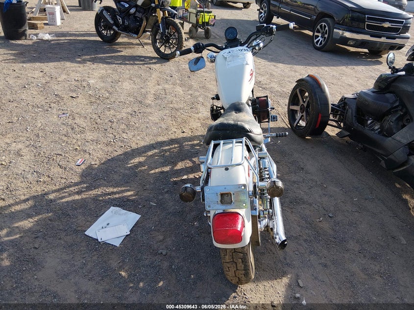 2001 Harley-Davidson Xl883 Hugger VIN: 1HD4CEM1X1K135922 Lot: 45309643