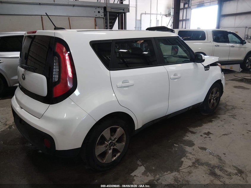 Vin: kndjn2a29h7438438, lot: 45807611, kia soul 20174