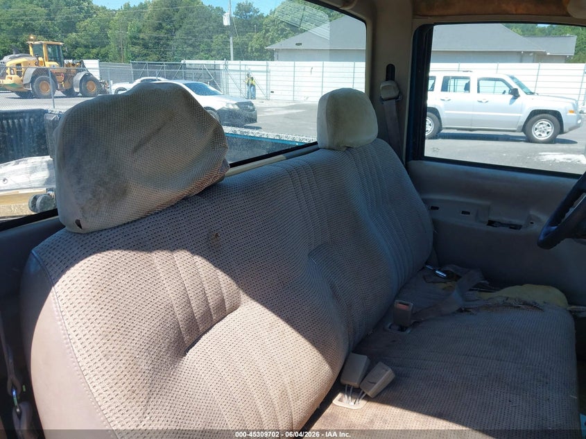 1998 GMC Sierra 1500 Sl Wideside VIN: 1GTEC14W3WZ502720 Lot: 45309702