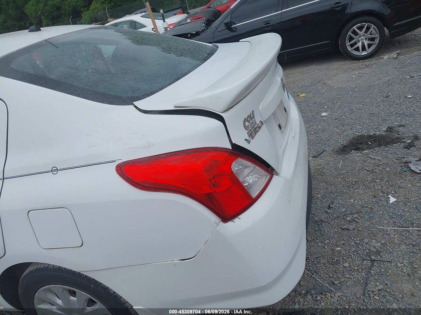 AtlanticExpress - Nissan Versa