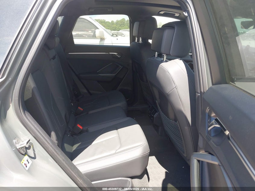 2025 AUDI Q3 auction photo 8