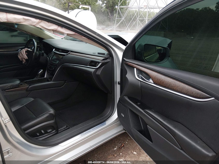 2018 CADILLAC XTS auction photo 5
