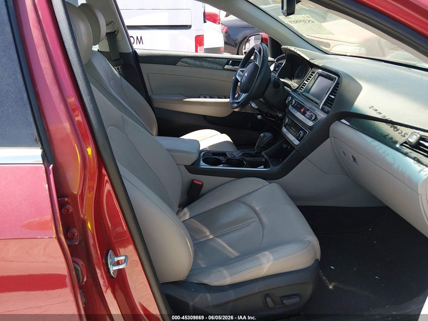 2018 HYUNDAI SONATA auction photo 5