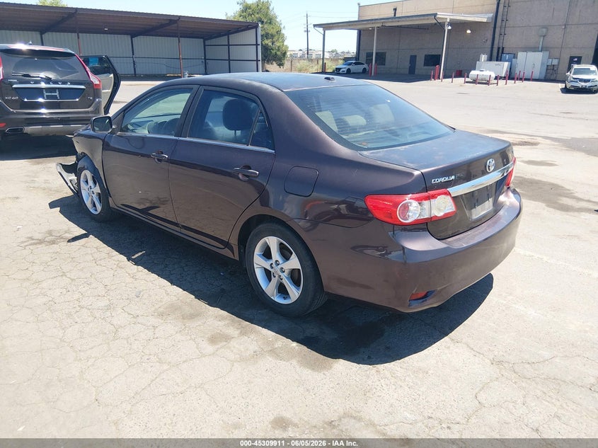 Vin: 2t1bu4ee9dc086848, lot: 45807837, toyota corolla le special edition 20133