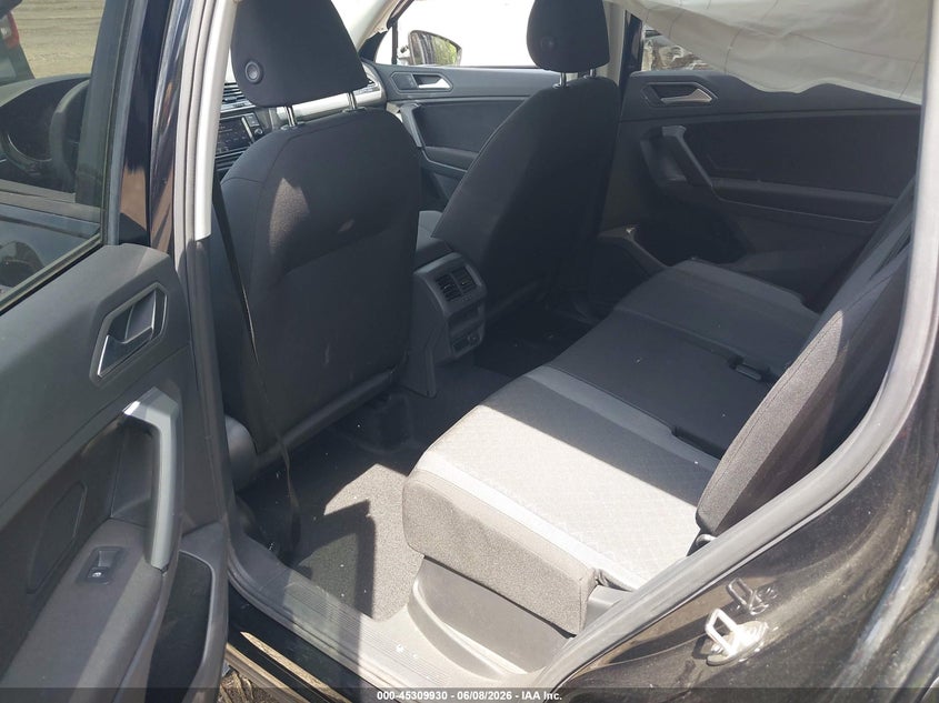 AtlanticExpress - Volkswagen Tiguan
