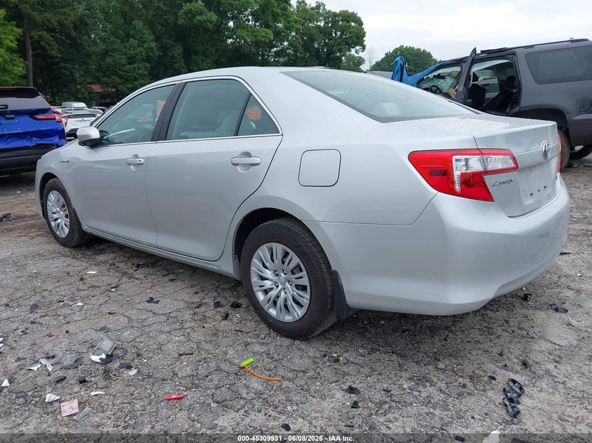 AtlanticExpress - Toyota Camry Hybrid