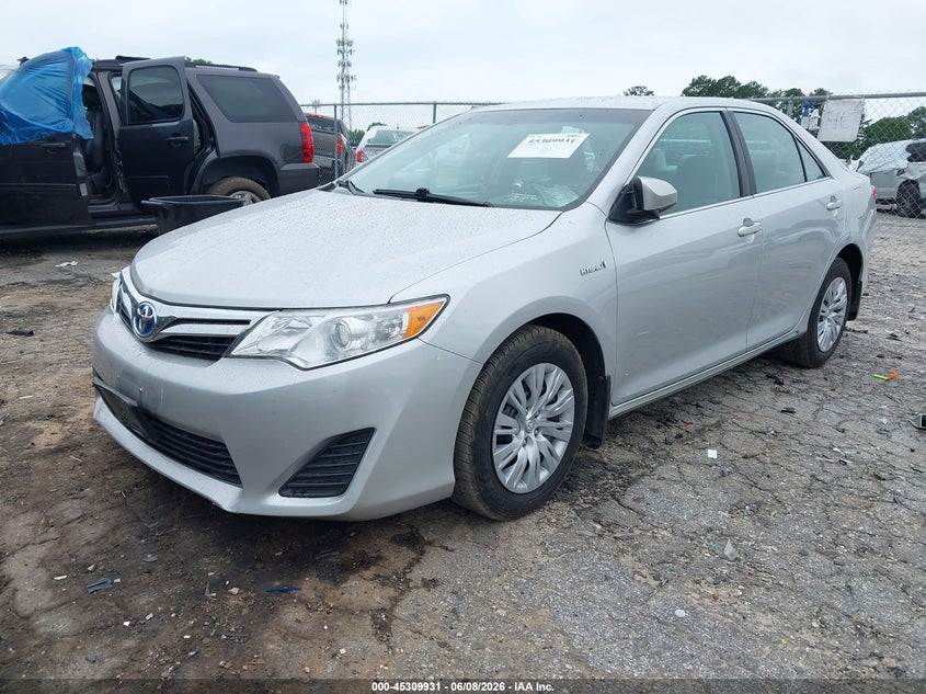 AtlanticExpress - Toyota Camry Hybrid