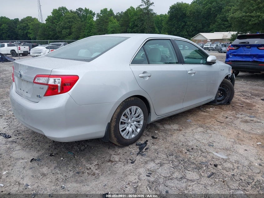 AtlanticExpress - Toyota Camry Hybrid