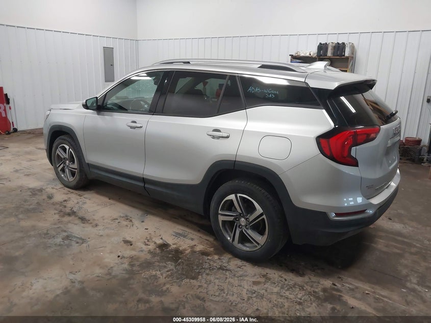 2019 GMC TERRAIN auction photo 3