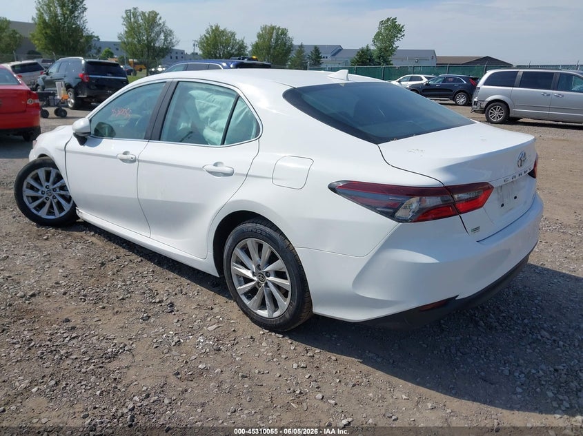 Vin: 4t1c11ak5ru196938, lot: 45807981, toyota camry le 20243