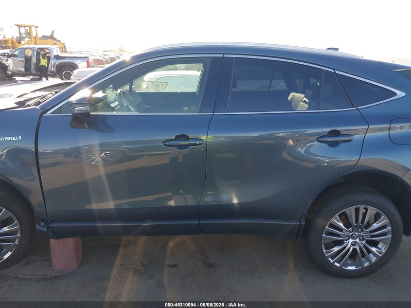 AtlanticExpress - Toyota Venza