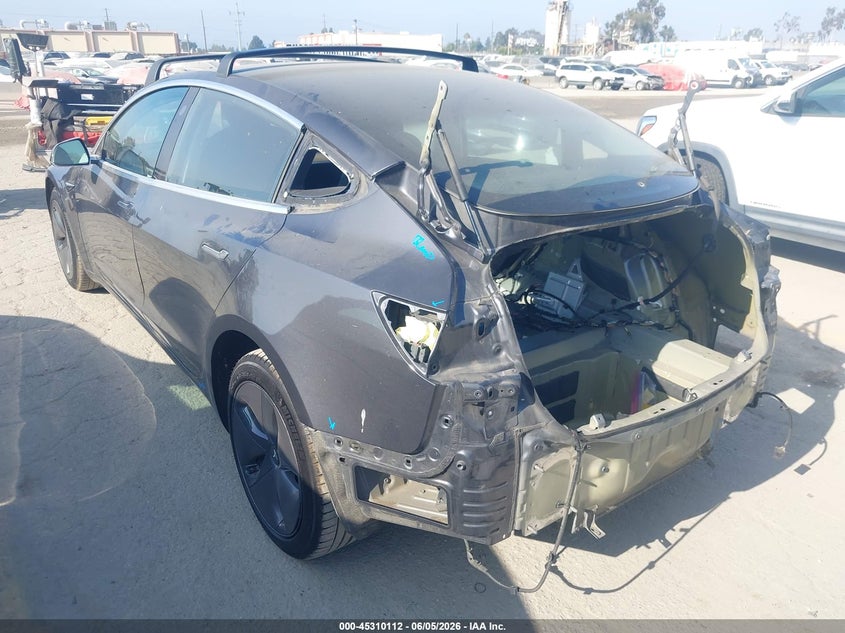 Vin: 5yj3e1ea2jf102098, lot: 45808038, tesla model 3 long range/mid range 20183