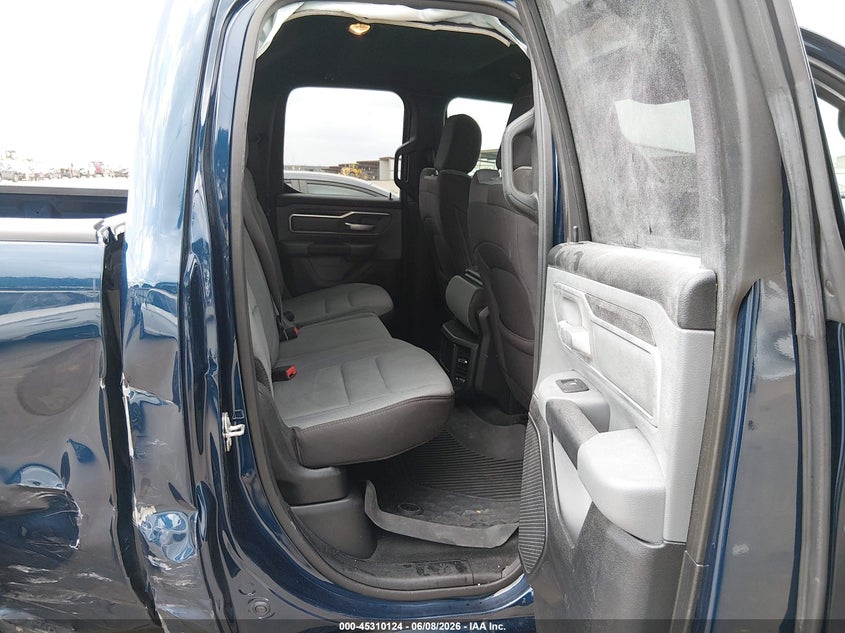 2023 RAM 1500 auction photo 8