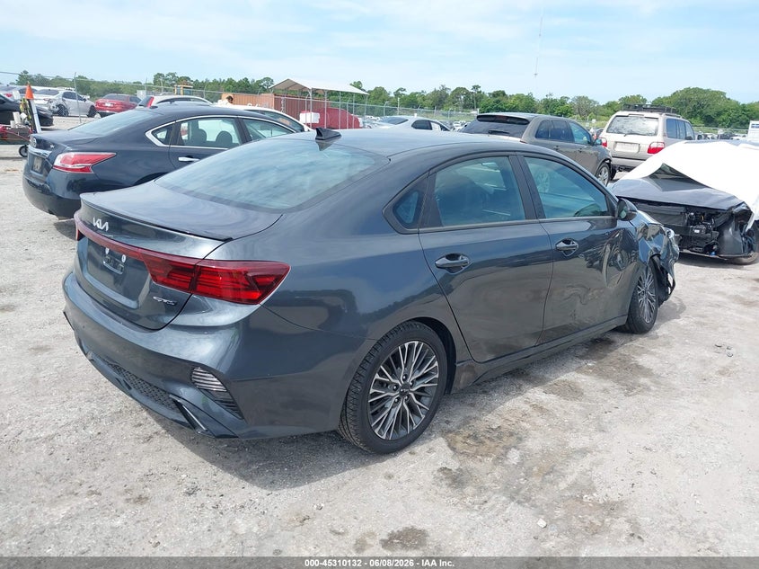 Vin: 3kpf54ad7ne422365, lot: 45808060, kia forte gt-line 20224