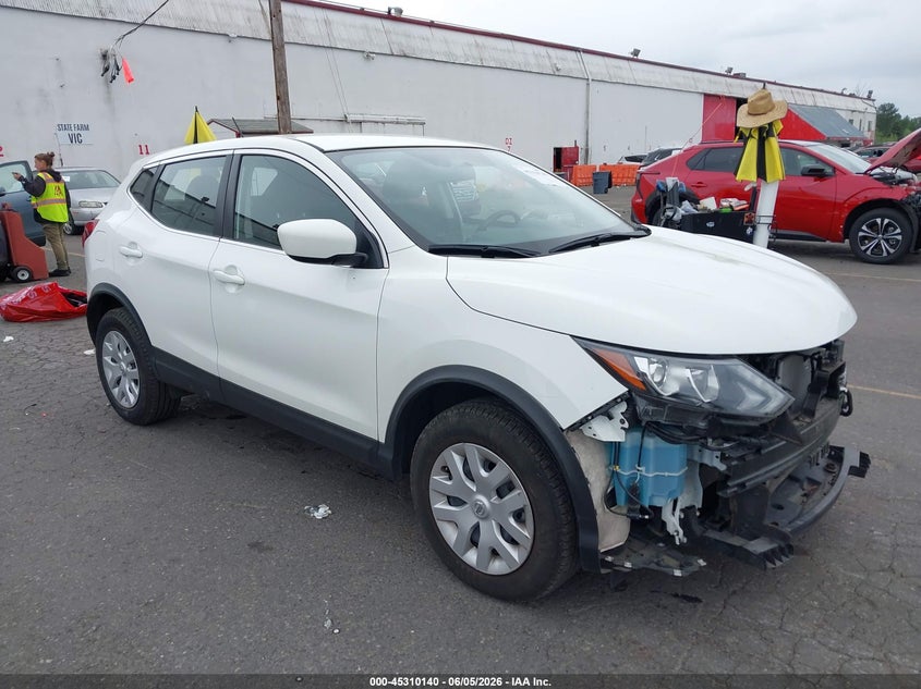 Vin: jn1bj1cr7kw341209, lot: 45808066, nissan rogue sport s 2019 img_1