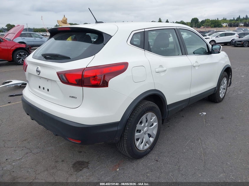 2019 NISSAN ROGUE SPORT auction photo 4