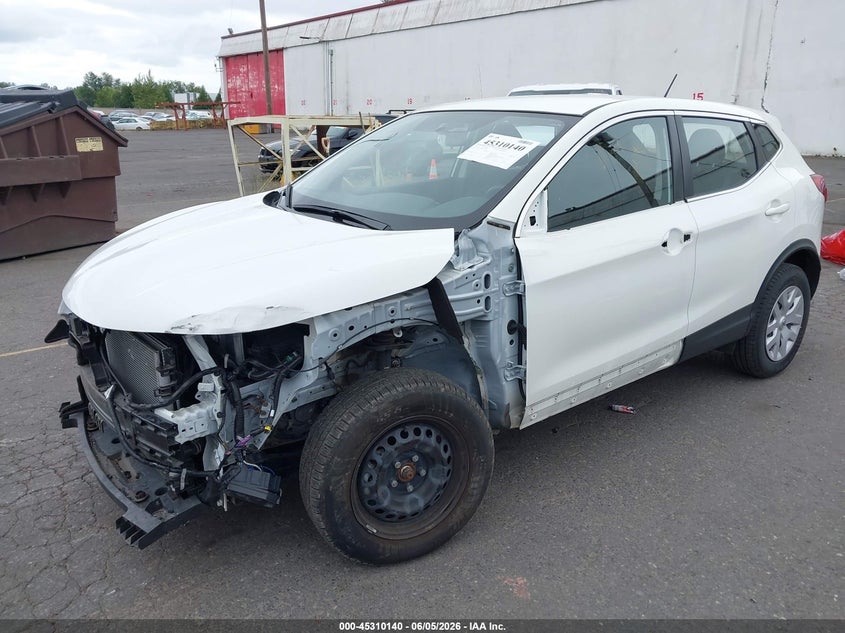2019 NISSAN ROGUE SPORT auction photo 6