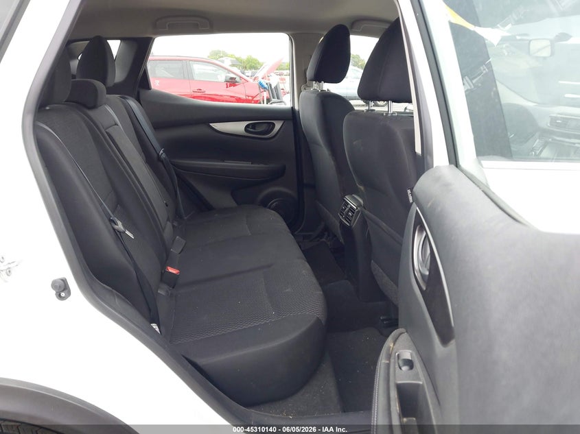 2019 NISSAN ROGUE SPORT auction photo 8
