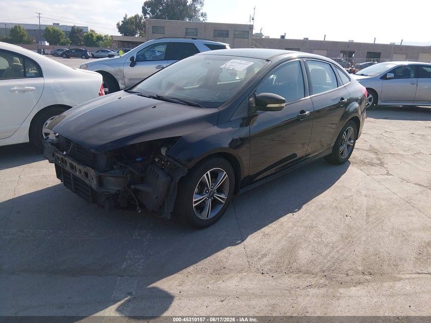 Vin: 1fadp3fe5hl206027, lot: 45808083, ford focus se 20172