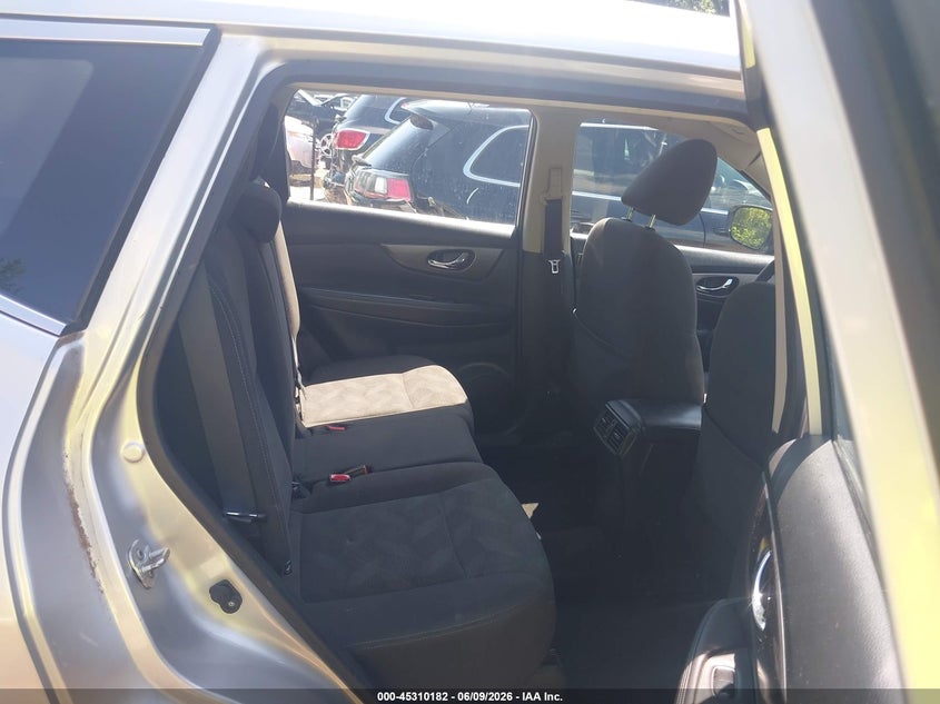 2016 NISSAN ROGUE auction photo 8