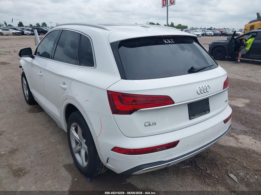 Vin: wa1abafy2p2197845, lot: 45808154, audi q5 premium 40 tfsi quattro s tronic 20233