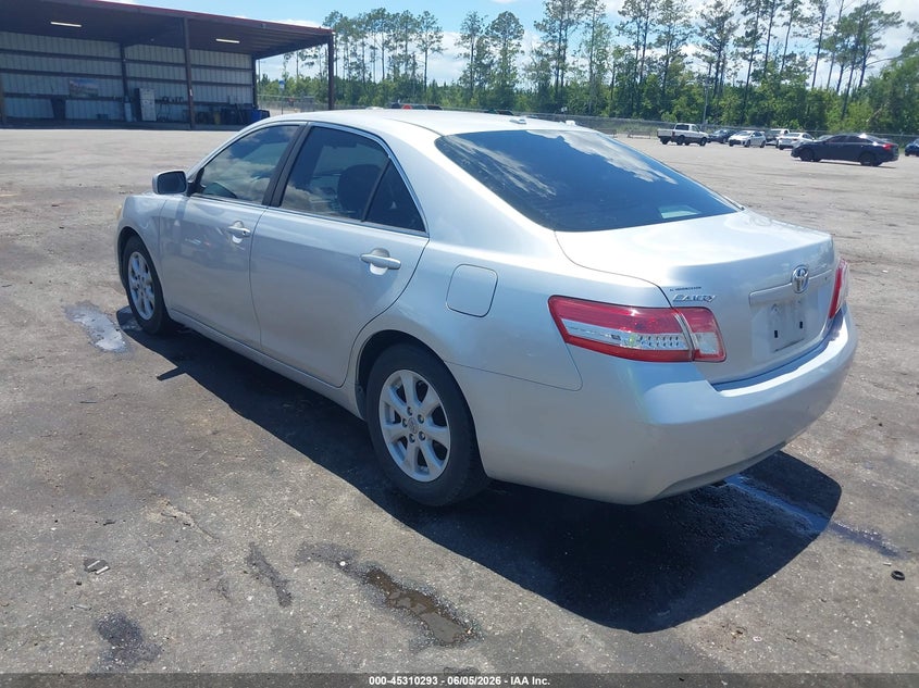 Vin: 4t1bf3ek5bu717438, lot: 45808219, toyota camry le 20113