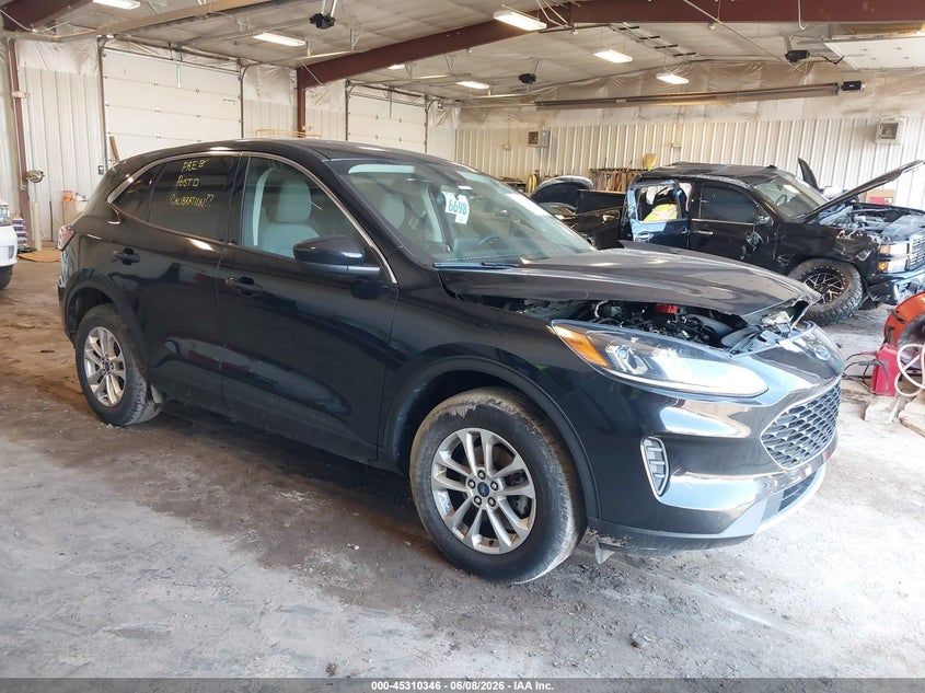 Vin: 1fmcu9g69luc76749, lot: 45808272, ford escape se 2020 img_1