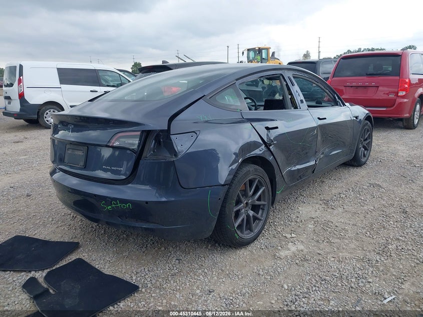 2022 TESLA MODEL 3 auction photo 4
