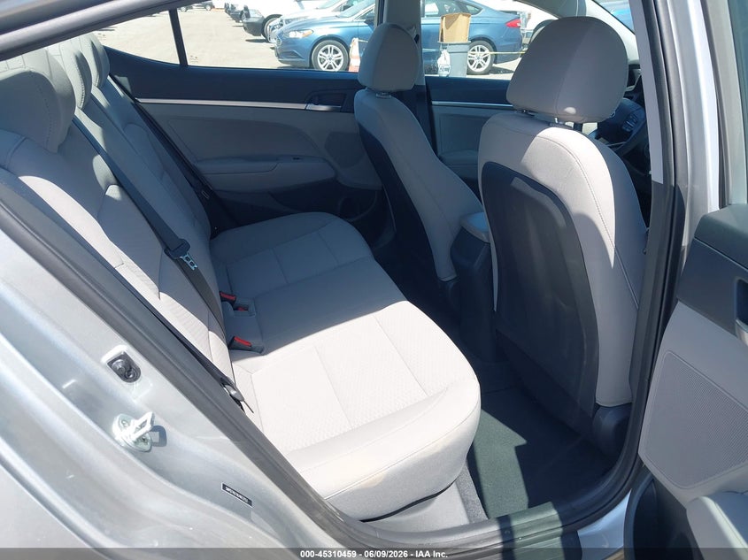 AtlanticExpress - Hyundai Elantra