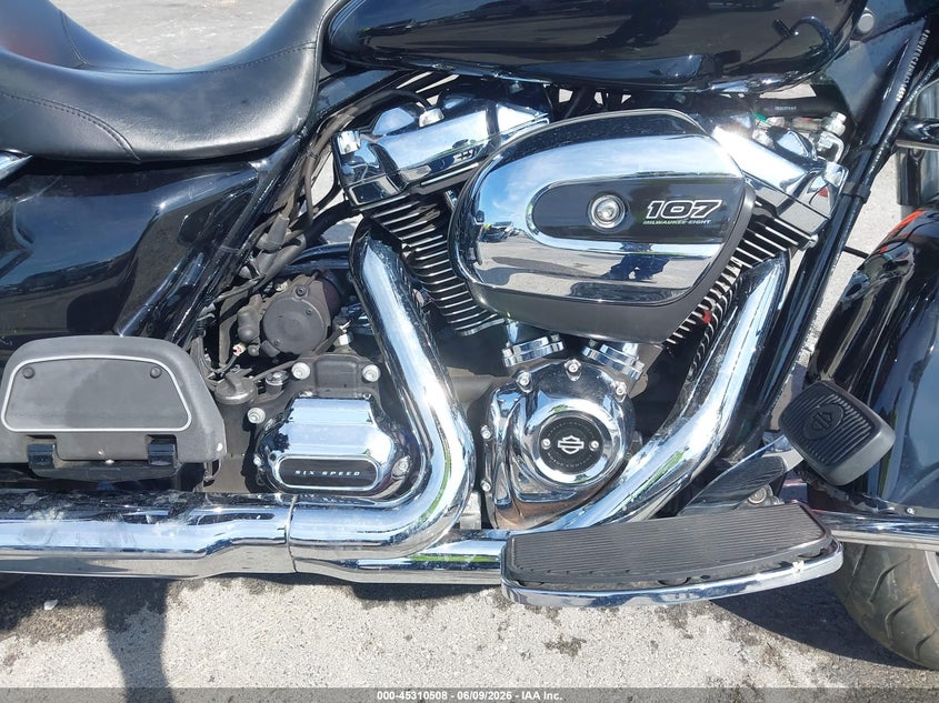2017 Harley-Davidson Flhr Road King VIN: 1HD1FBC11HB634452 Lot: 45310508