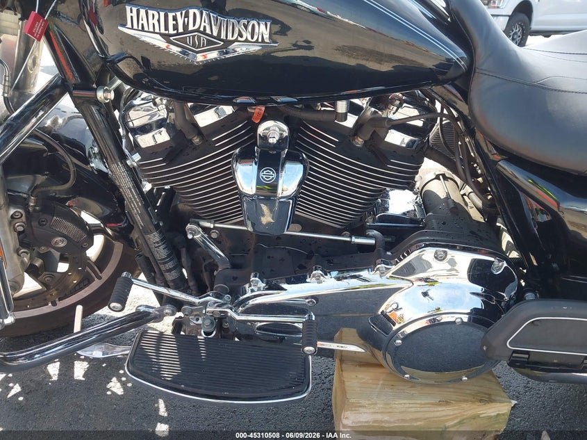 2017 Harley-Davidson Flhr Road King VIN: 1HD1FBC11HB634452 Lot: 45310508