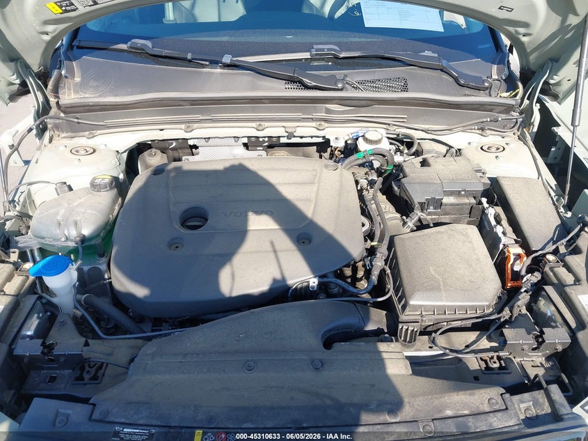 2023 Volvo Xc40 B5 Plus Bright Theme VIN: YV4L12UN4P2078059 Lot: 45310633