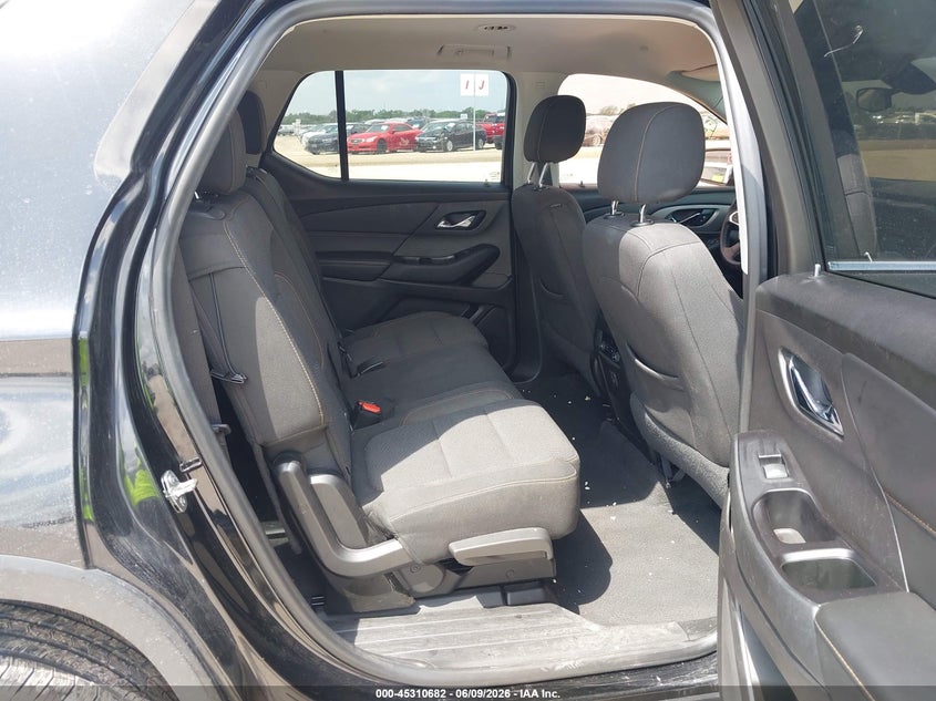 2019 Chevrolet Traverse Ls VIN: 1GNERFKW5KJ163098 Lot: 45310682