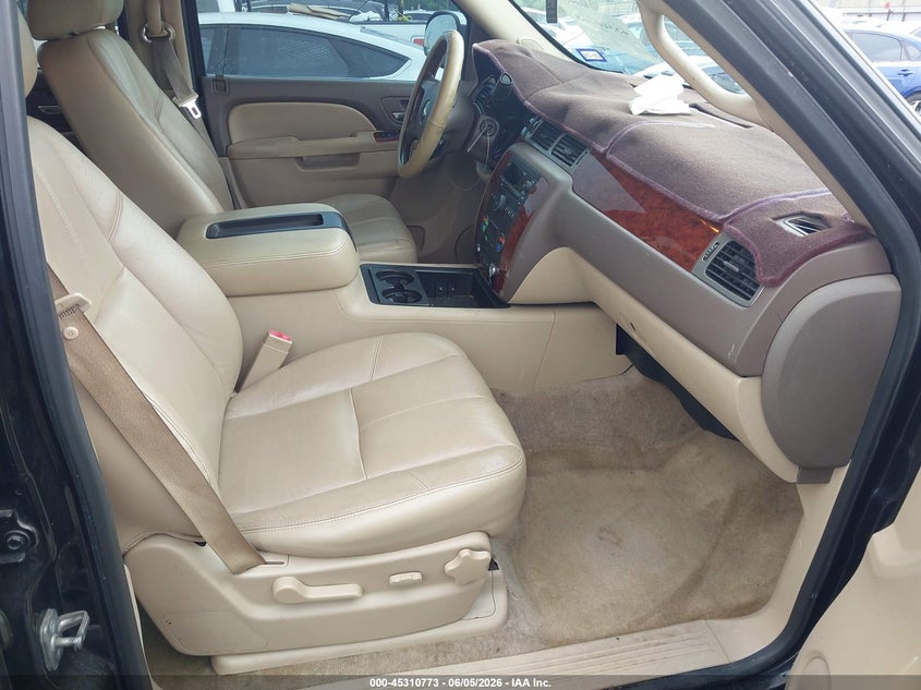 2012 CHEVROLET TAHOE auction photo 5