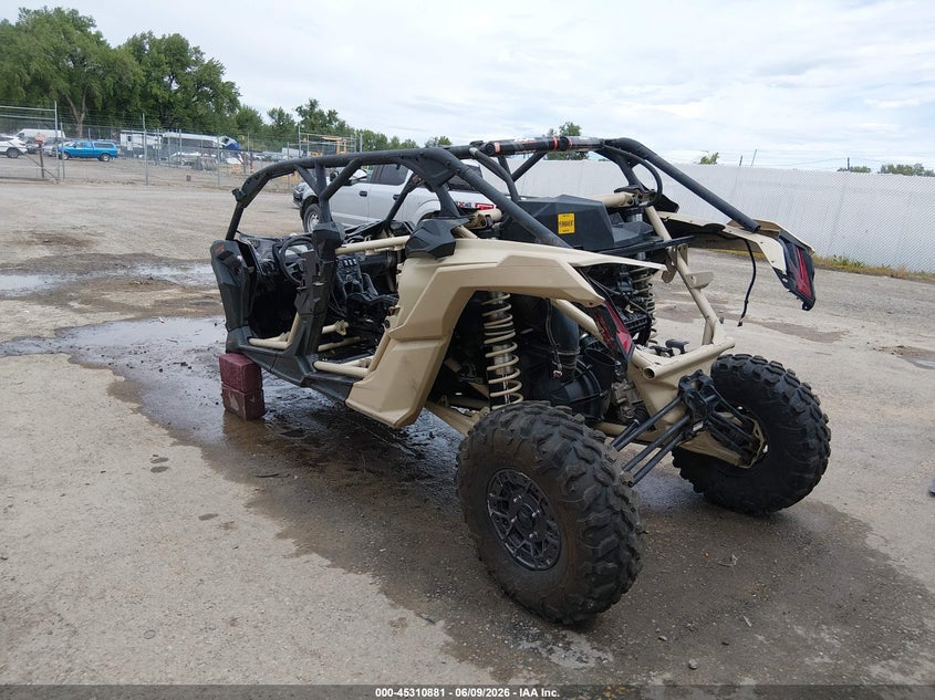 2023 CAN-AM MAVERICK X3 MAX 900 CC(VIN: 3JBVNAV26PE001214