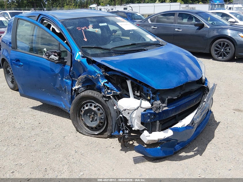 2014 Toyota Prius C Two VIN: JTDKDTB36E1077172 Lot: 45310912