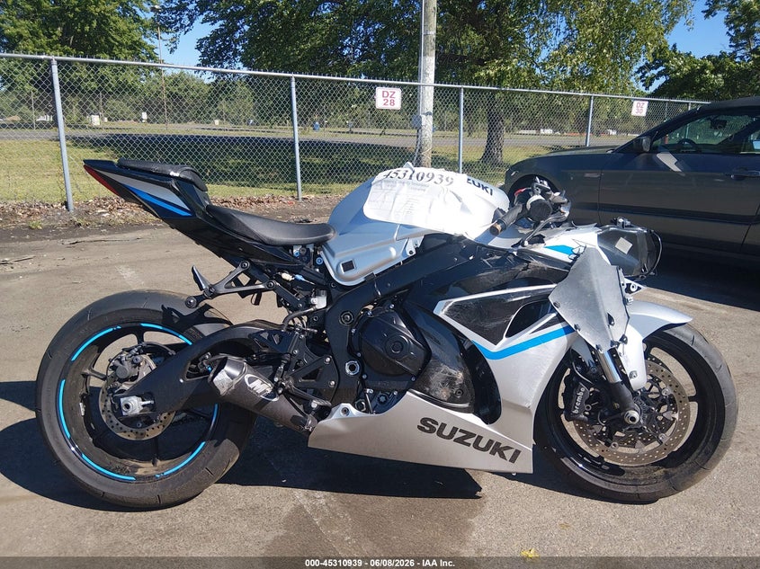 2025 Suzuki Gsx-R1000 VIN: JS1DM11B9S7100131 Lot: 45310939