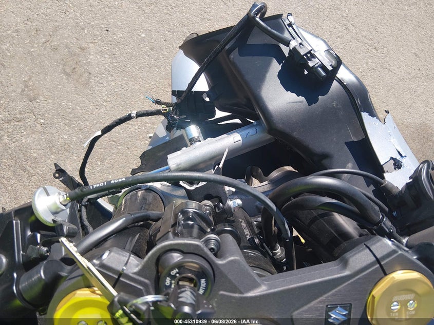 2025 Suzuki Gsx-R1000 VIN: JS1DM11B9S7100131 Lot: 45310939